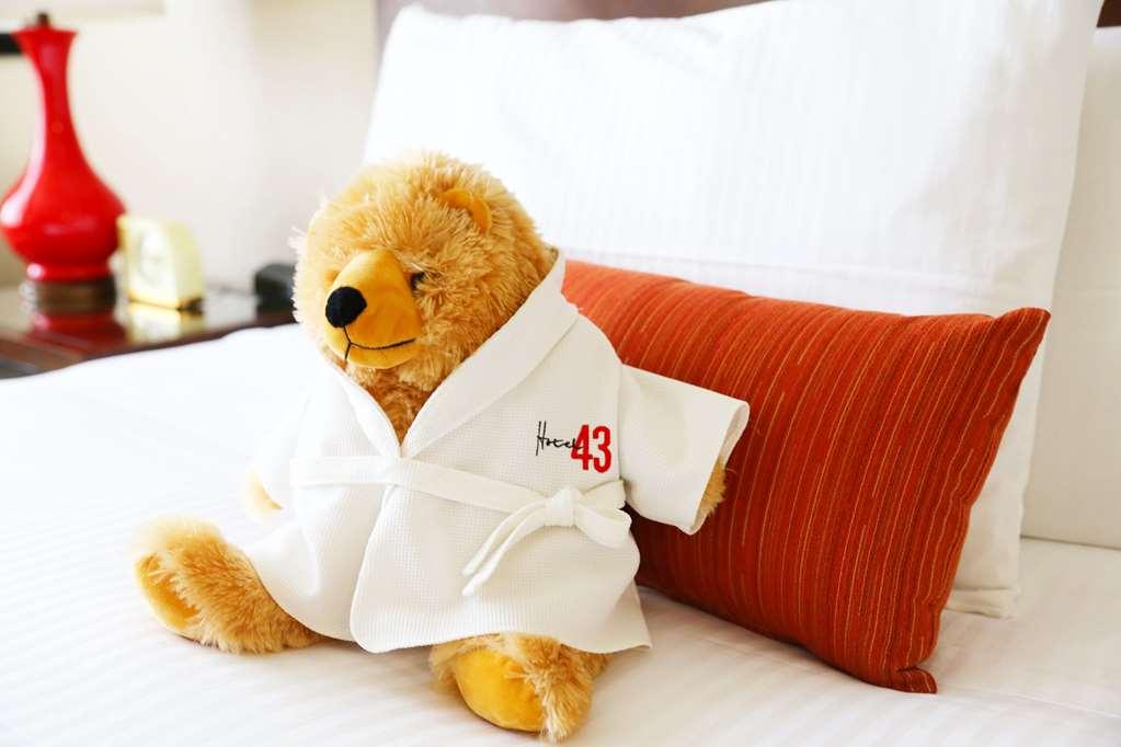 Hotel 43